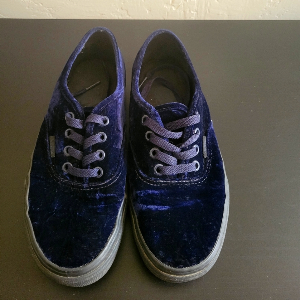 Vans blue velvet shoes size 7.5